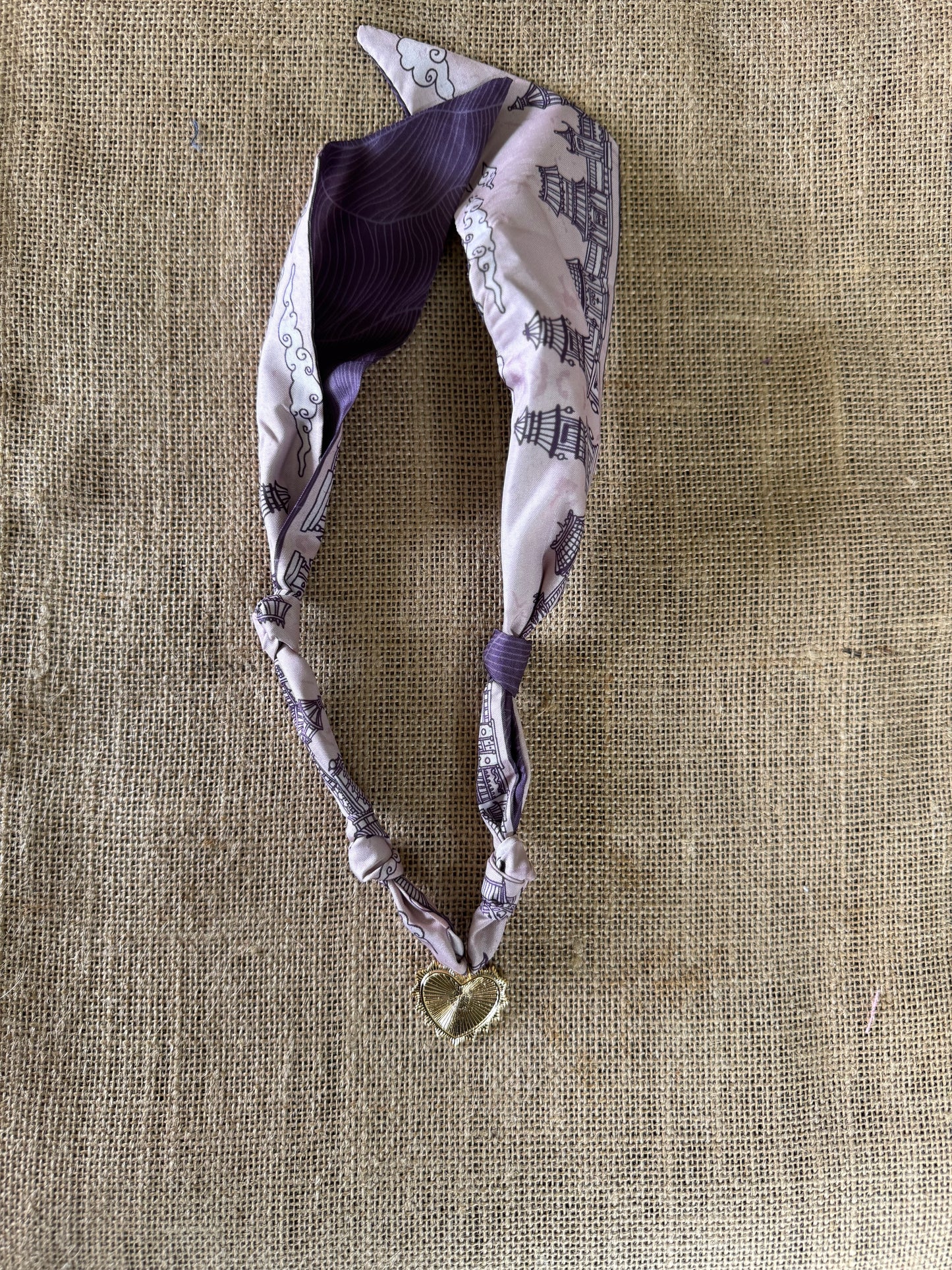 The scarf necklace