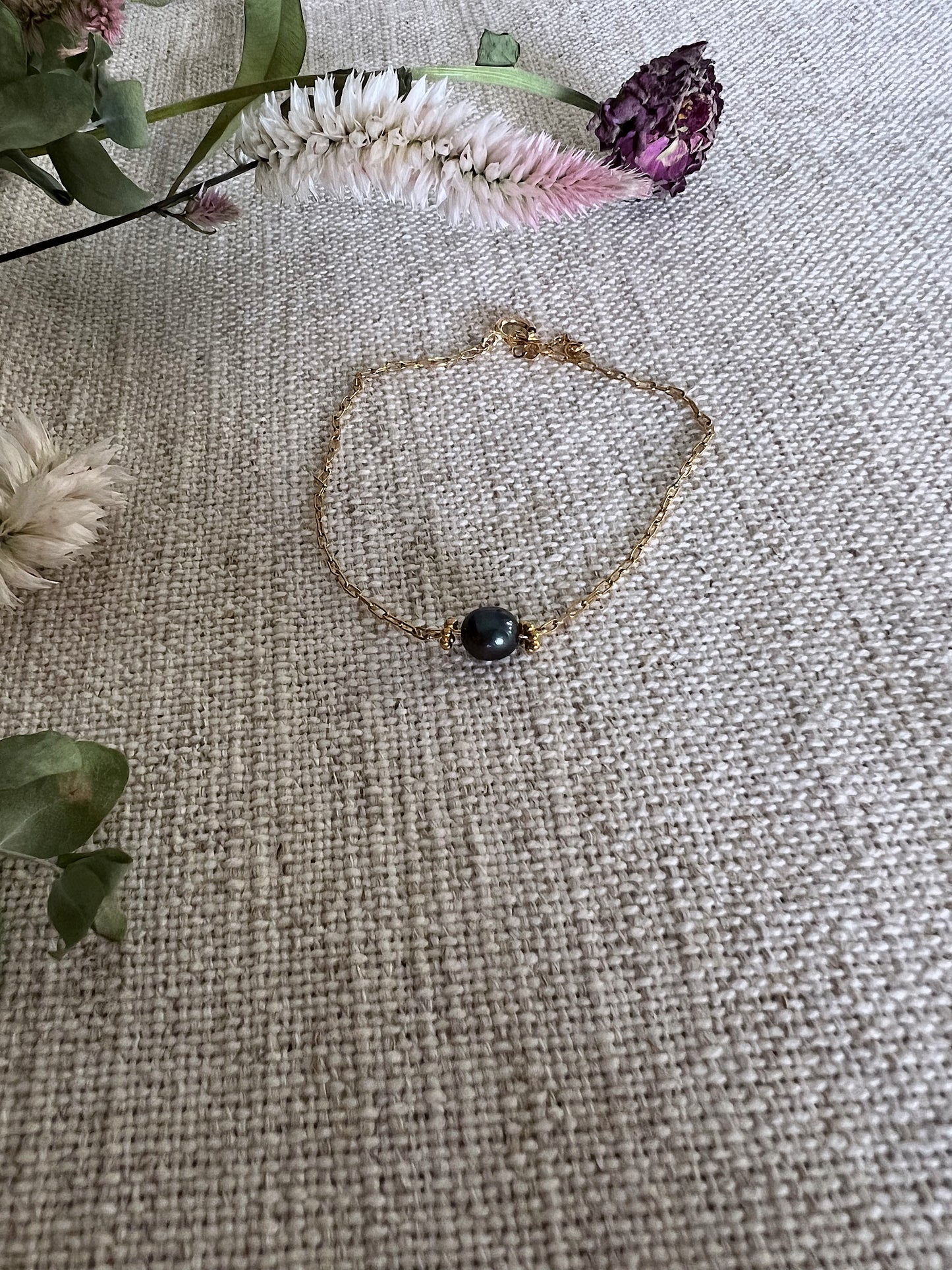 Single Pearl Bracelet