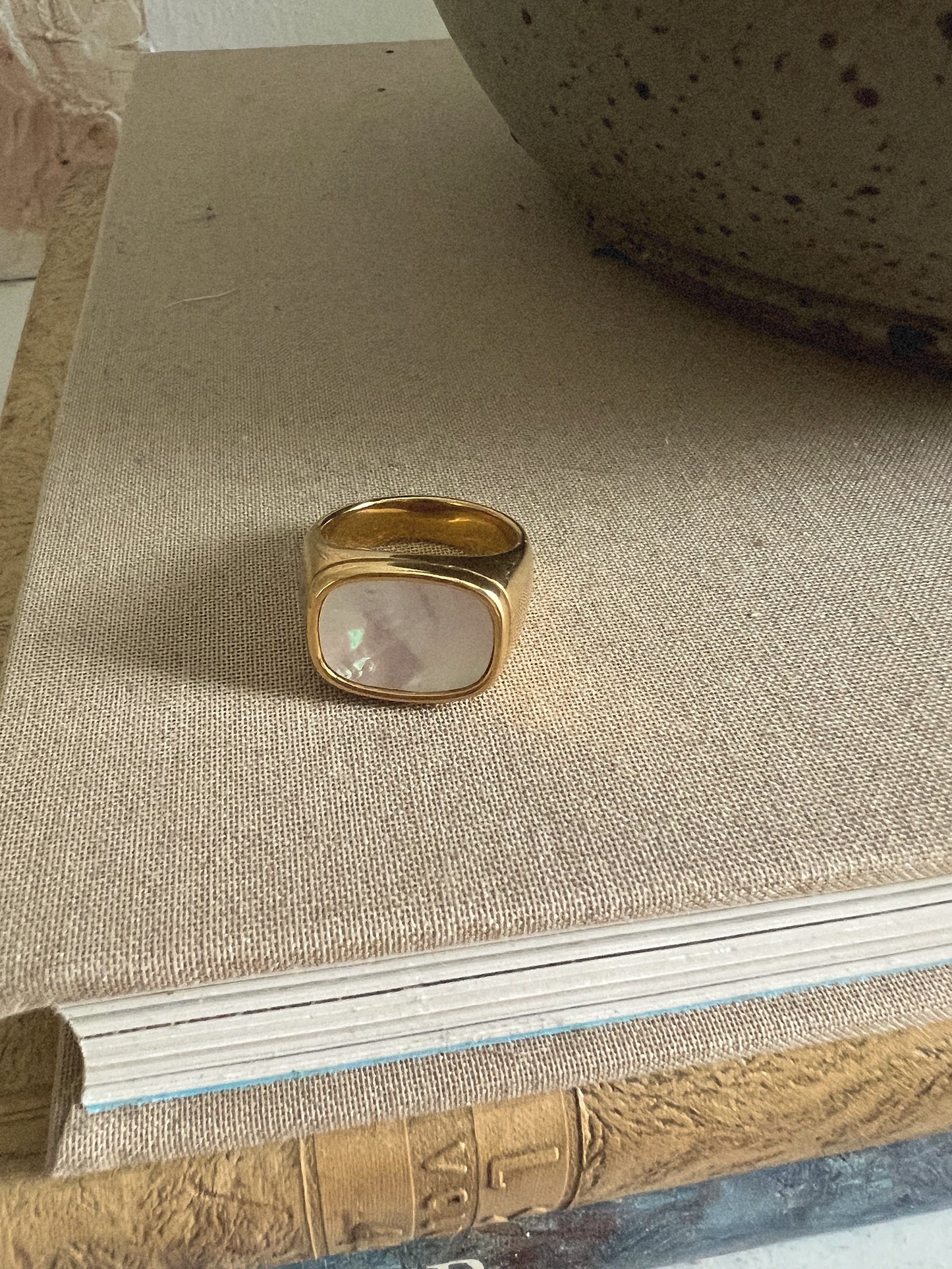 The Opearly Ring