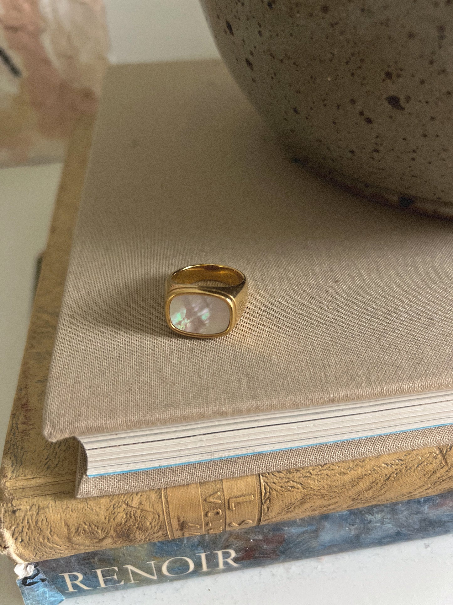 The Opearly Ring